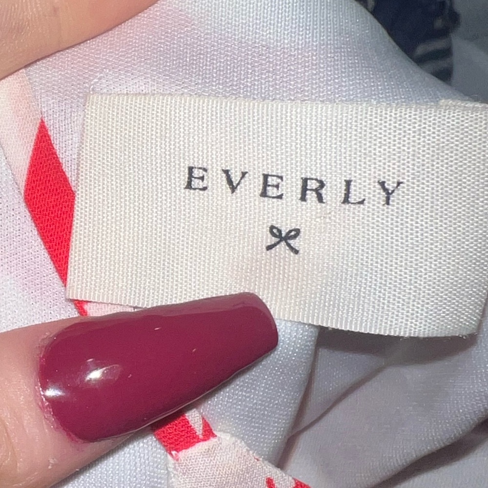 Everly- red and white dress - Picture 3 of 3